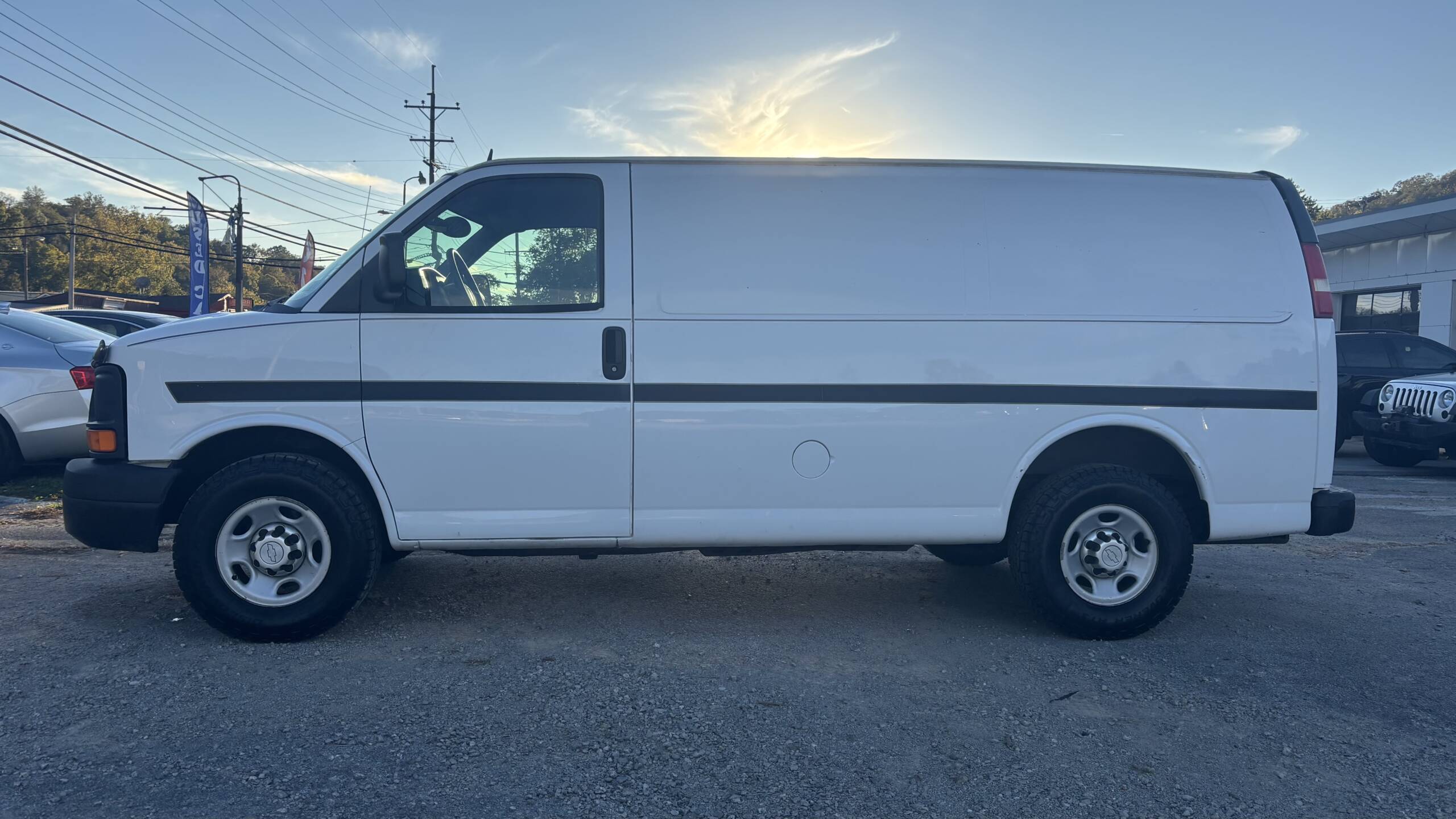 2015 CHEVROLET EXPRESS 2500 CARGO VAN 3D