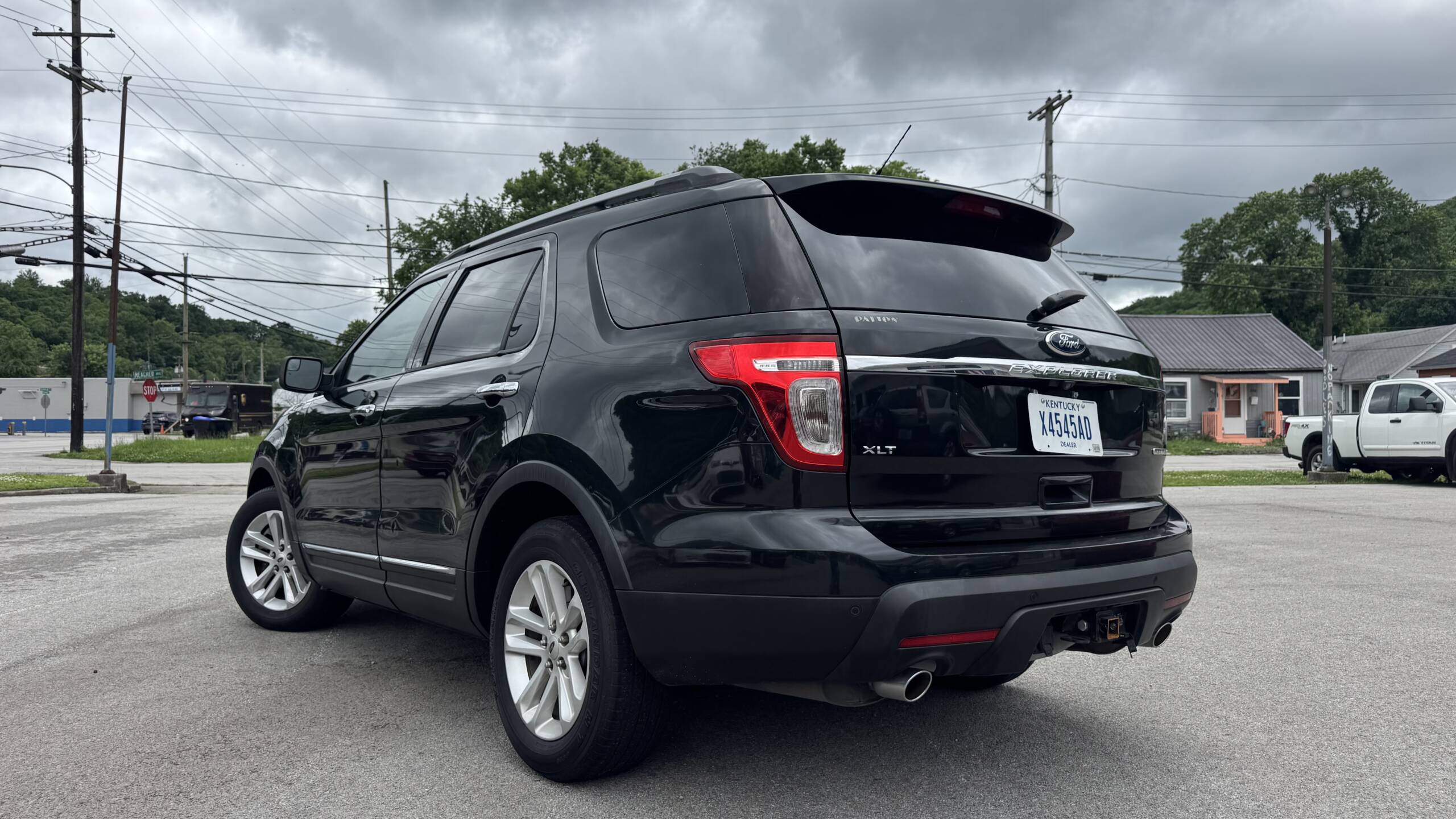 2014 Ford Explorer XLT Sport Utility 4D