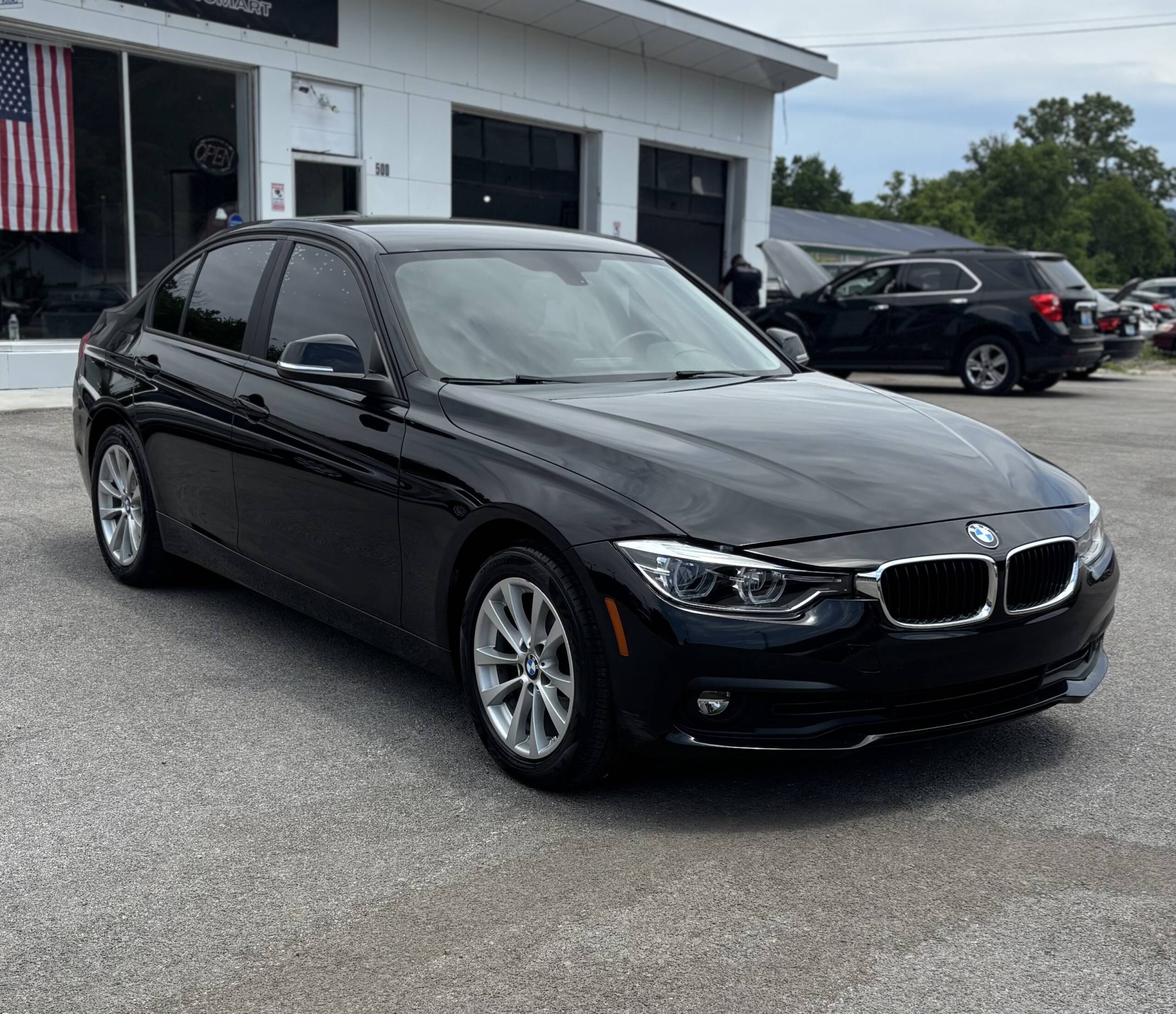 2018 BMW 3 Series 320i Sedan 4D