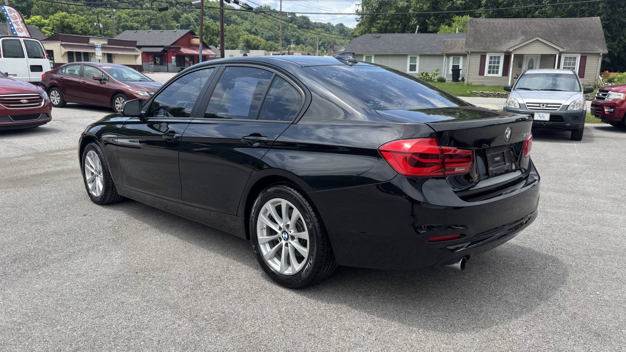 2018 BMW 3 Series 320i Sedan 4D