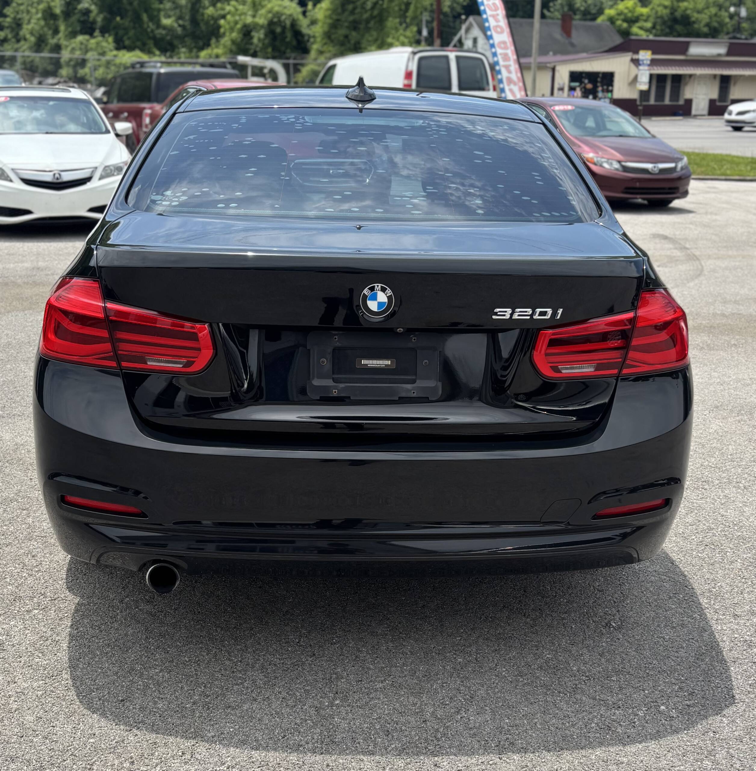 2018 BMW 3 Series 320i Sedan 4D