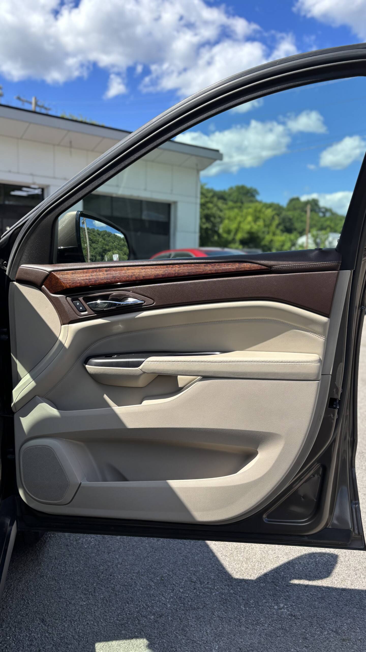 2014 Cadillac SRX Luxury Collection Sport Utility 4D