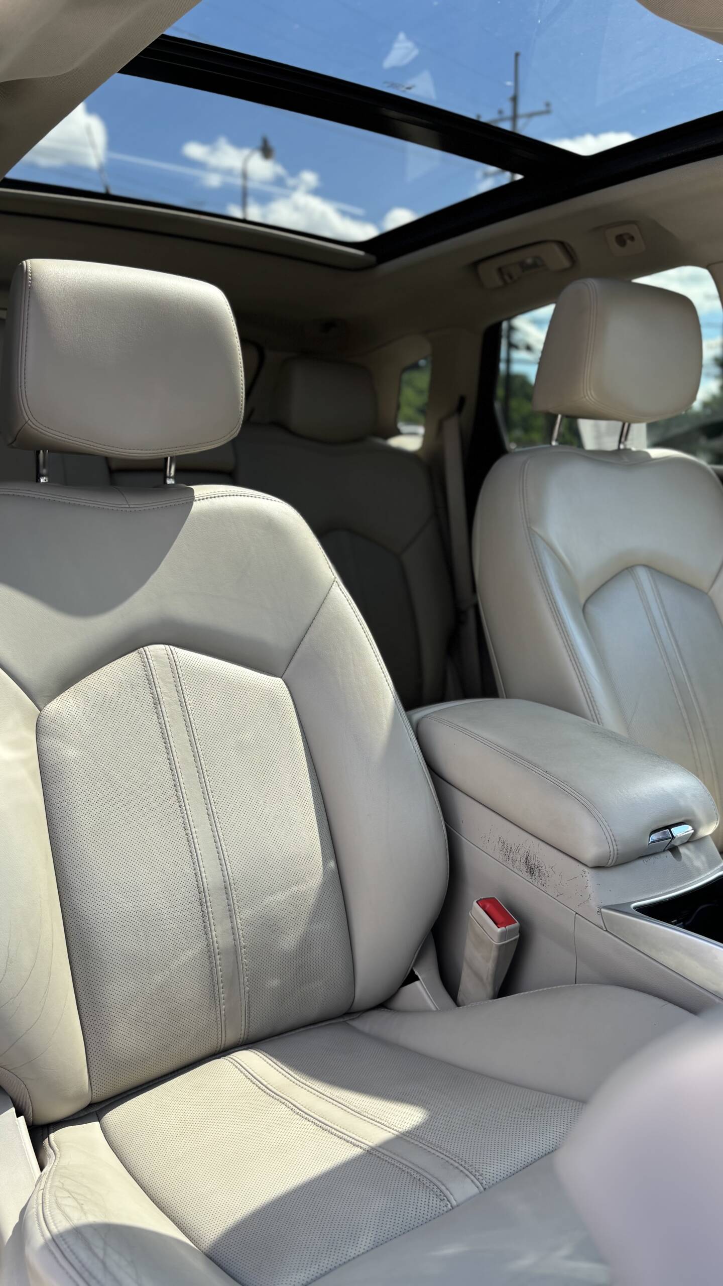 2014 Cadillac SRX Luxury Collection Sport Utility 4D