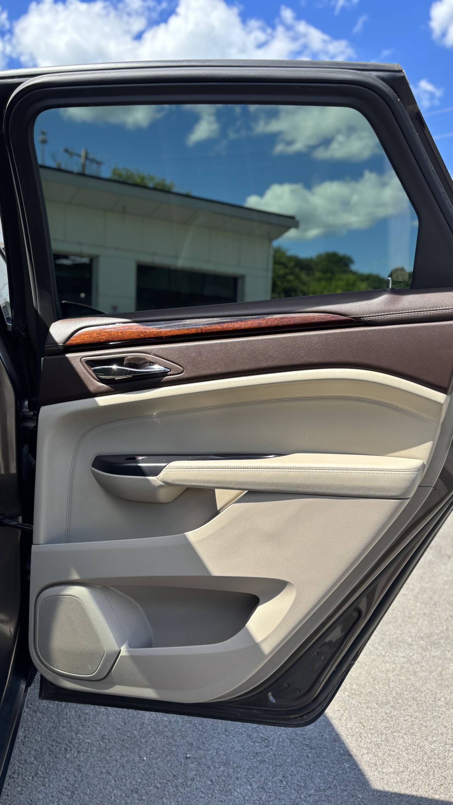2014 Cadillac SRX Luxury Collection Sport Utility 4D