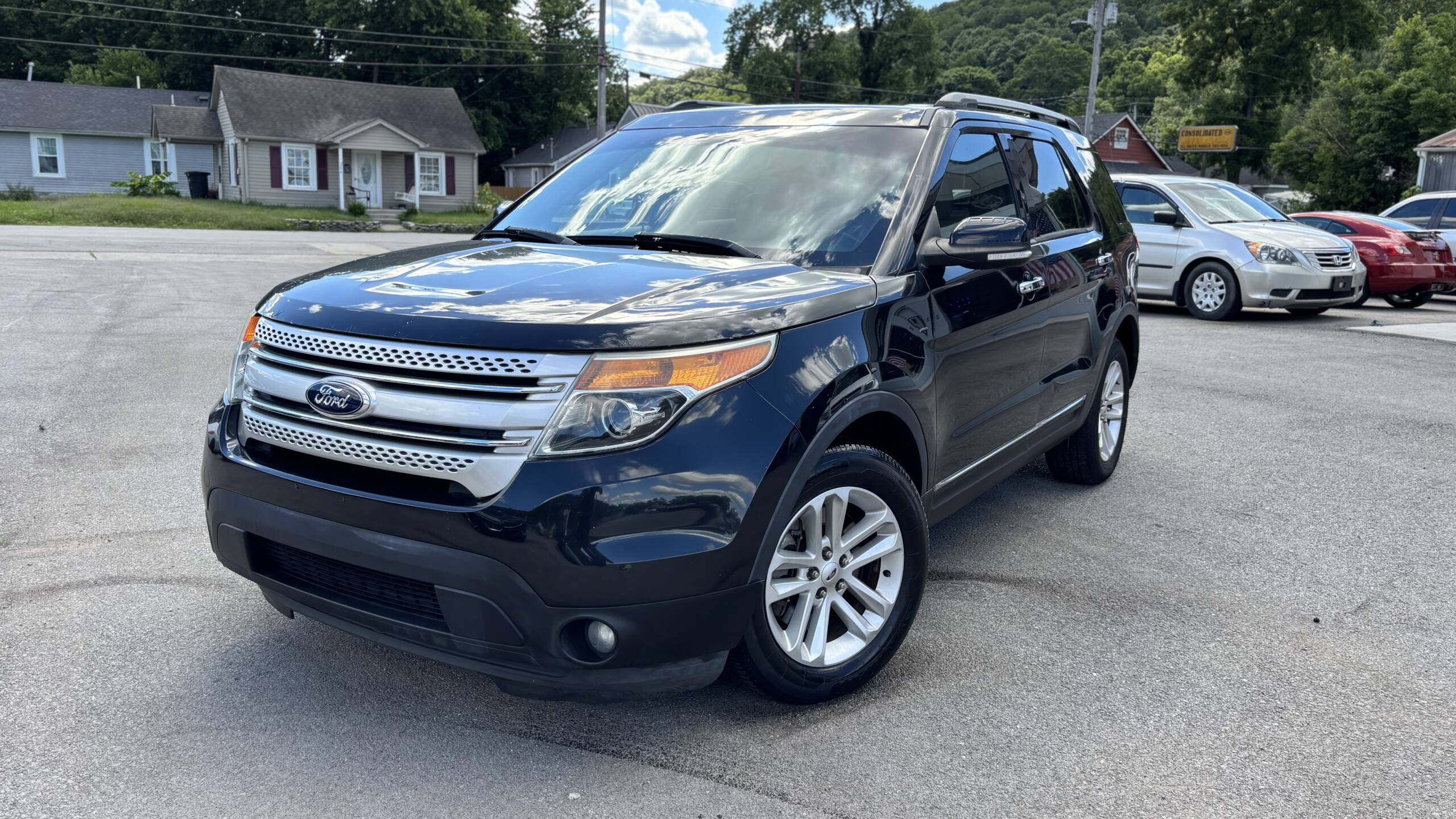 2014 Ford Explorer XLT Sport Utility 4D