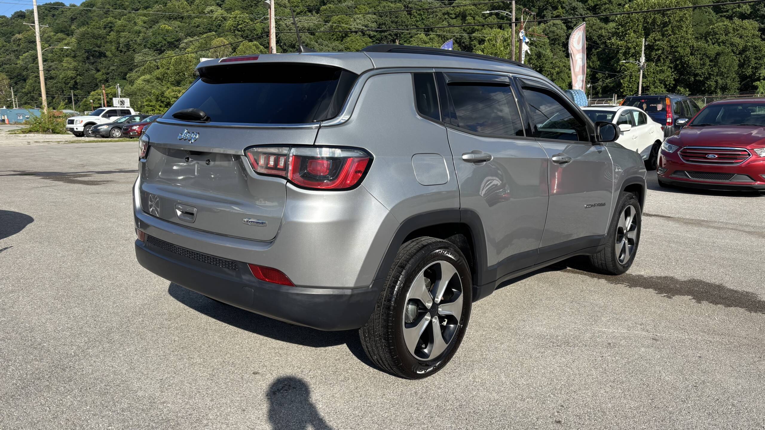 17 Jeep Compass All New Latitude