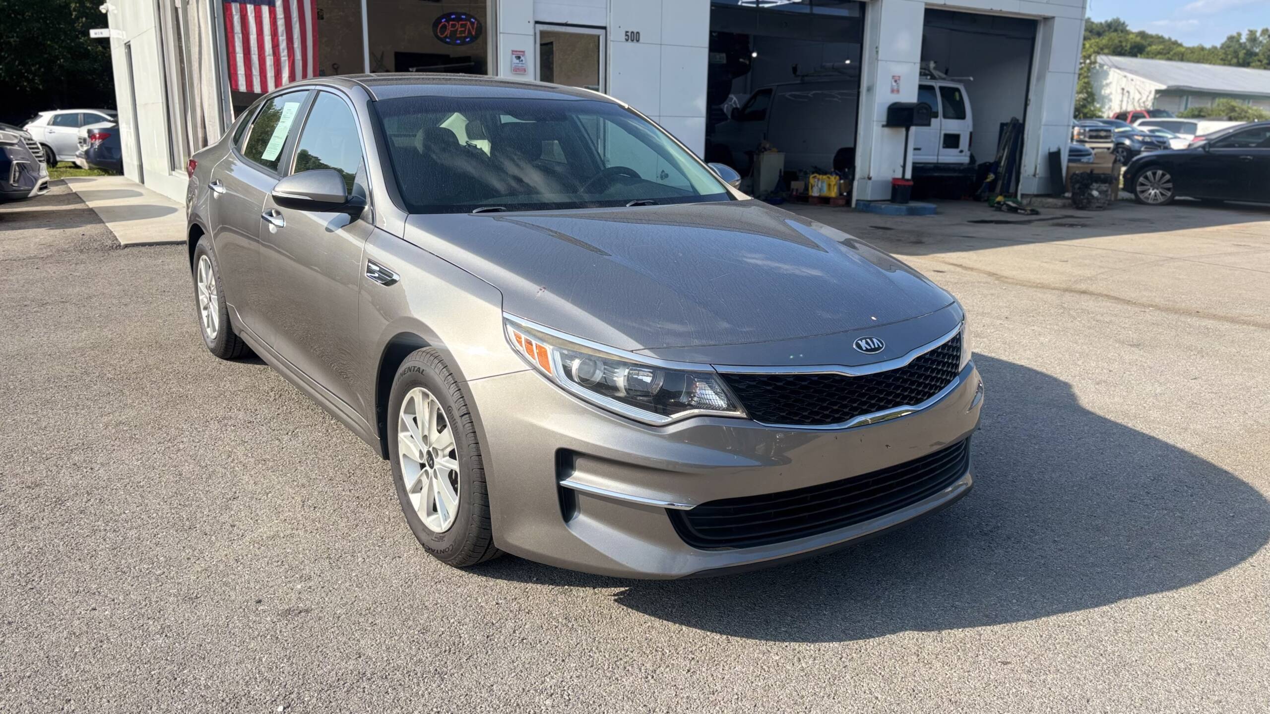 2018 Kia Optima LX Sedan 4D